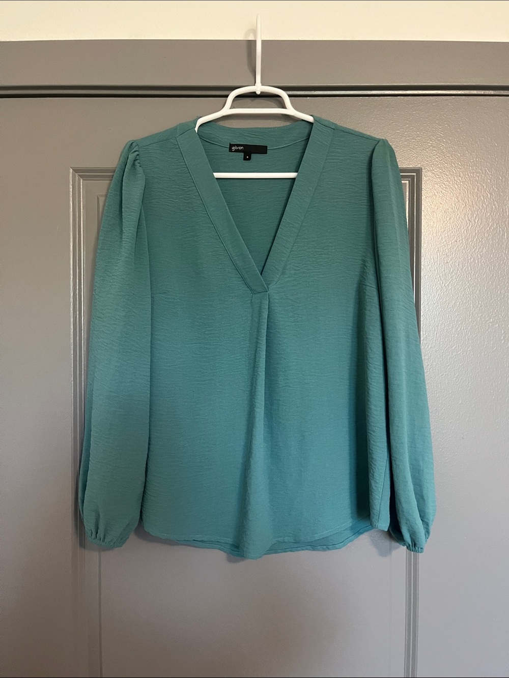 Gibson Teal V-Neck Long Sleeve Blouse
